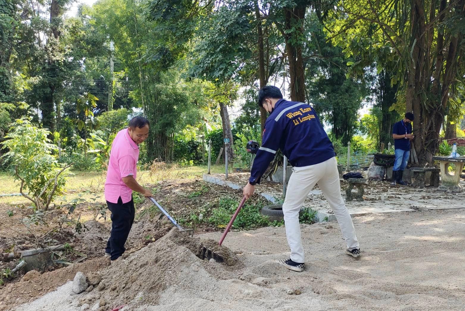 Read more about the article จัดสถานที่สนามเปตอง ณ สำนักงานองค์การบริหารส่วนตำบลเวียงแก้ว