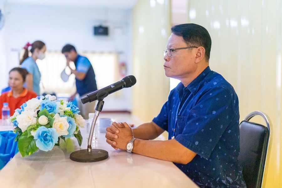 Read more about the article ประชุมเพื่อแก้ไขประเด็นปัญหาการนำสัตว์เข้ามาเลี้ยงใกล้พื้นที่ชุมชน ณ ห้องประชุมพรหมวิหาร องค์การบริหารส่วนตำบลเวียงแก้ว