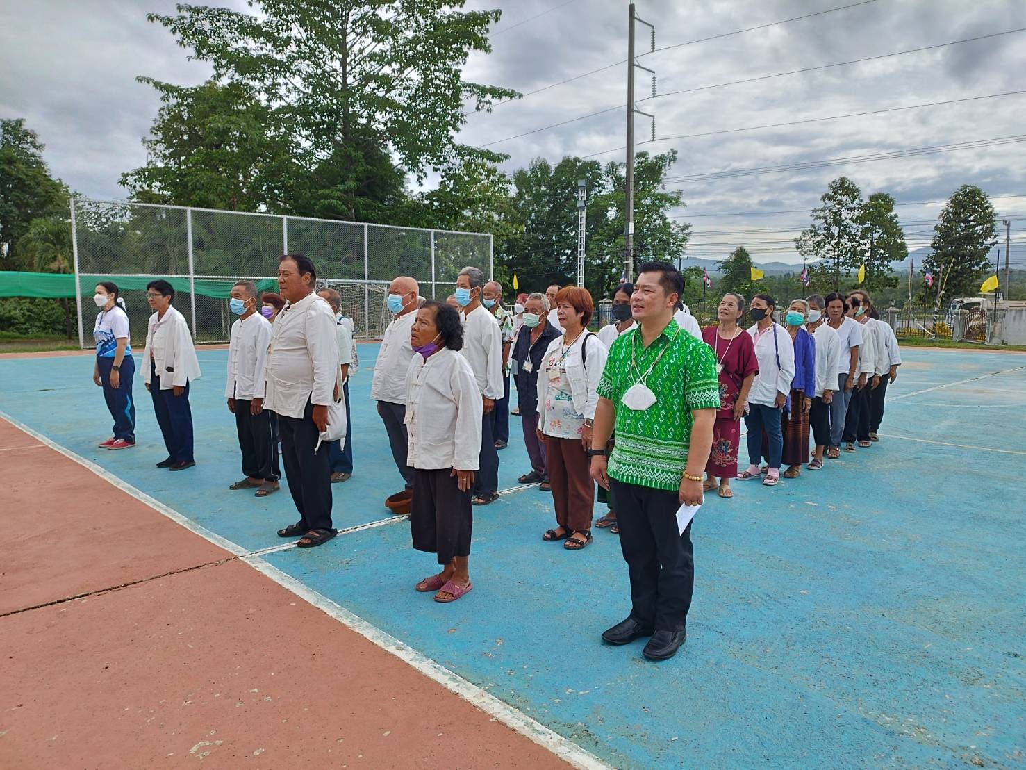 Read more about the article กิจกรรมร่วมกับนักเรียนผู้สูงอายุ ในการดำเนินกิจกรรมโรงเรียนผู้สูงอายุ “ฮอมฮักเวียงแก้ววิทยา” ครั้งที่ 6 หัวข้อด้านการดูแลสุขภาพช่องปากและฟัน ณ ห้องประชุมพรหมวิหาร องค์การบริหารส่วนตำบลเวียงแก้ว ตำบลแม่ตืน อำเภอลี้ จังหวัดลำพูน