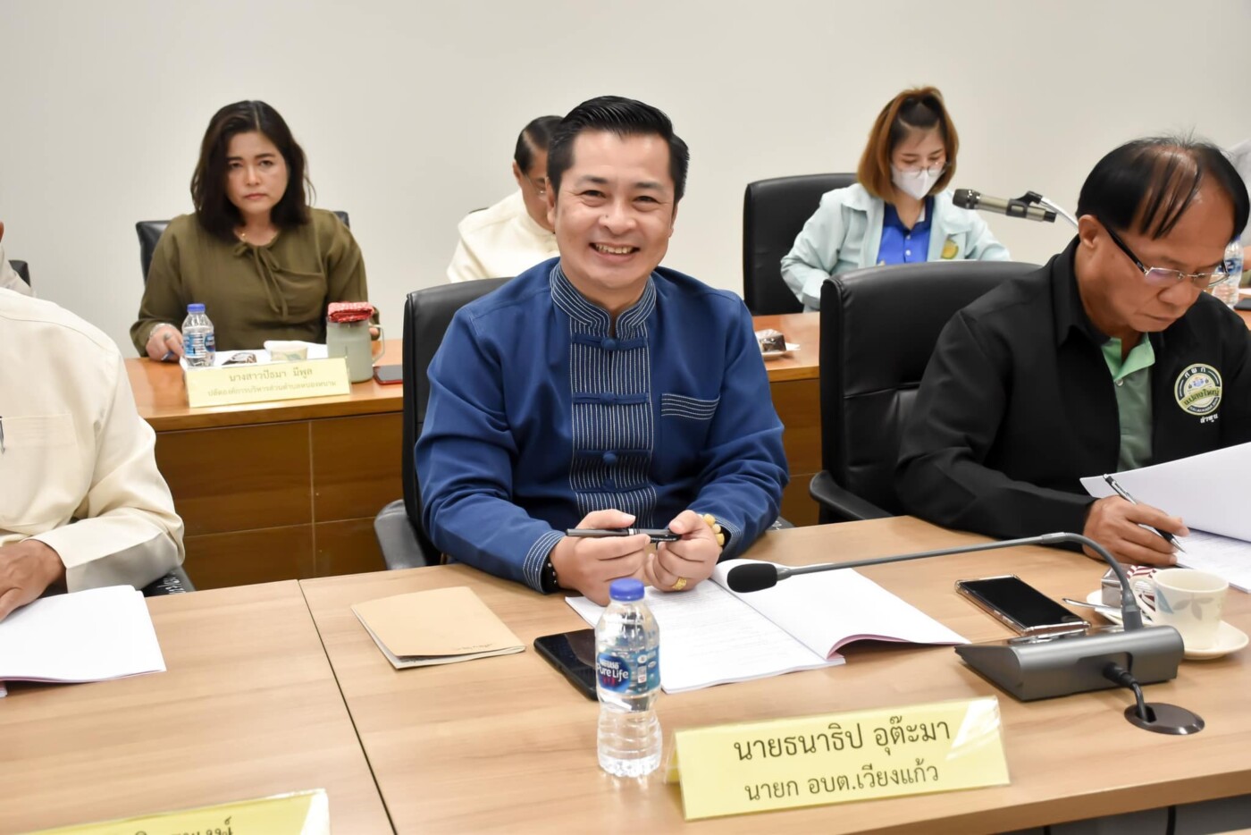 Read more about the article ประชุม ก.อบต.จังหวัดลำพูนครั้งที่ 12/2566 ณ ห้องประชุมท้องถิ่นดิจิทัล 1 ขั้น 4 ศาลากลางจังหวัดลำพูน