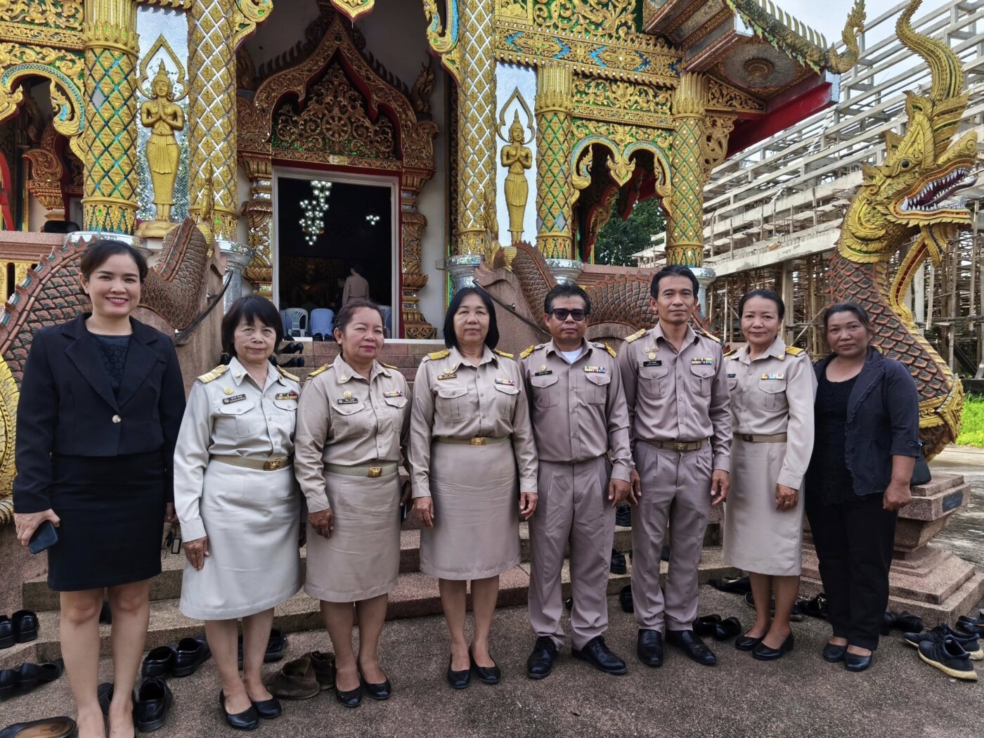 Read more about the article พิธีบำเพ็ญกุศลปัณรสมวาร 15 วัน เพื่ออุทิศถวายเป็นพระราชกุศลสมเด็จพระนางเจ้าสิริกิติ์ พระบรมราชินีนาถ พระบรมราชชนนีพันปีหลวง ทั้งนี้มี นายณัฏฐภัค อะโนต๊ะ ปลัดอำเภอลี้ เป็นประธานในพิธี พร้อมด้วย หน่วยงานภาครัฐ รัฐวิสาหกิจ และประชาชนอำเภอลี้เข้าร่วมพิธีดังกล่าว