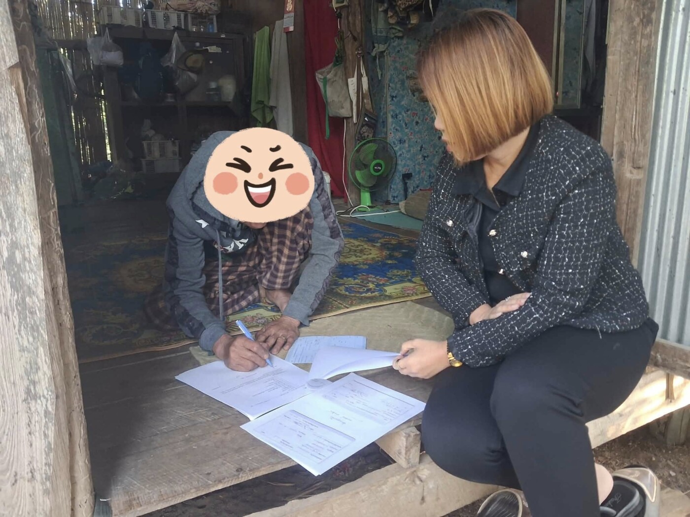 Read more about the article ลงพื้นที่ เยี่ยมผู้ประสบปัญหาทางสังคม ในเขตพื้นที่องค์การบริหารส่วนตำบลเวียงแก้ว